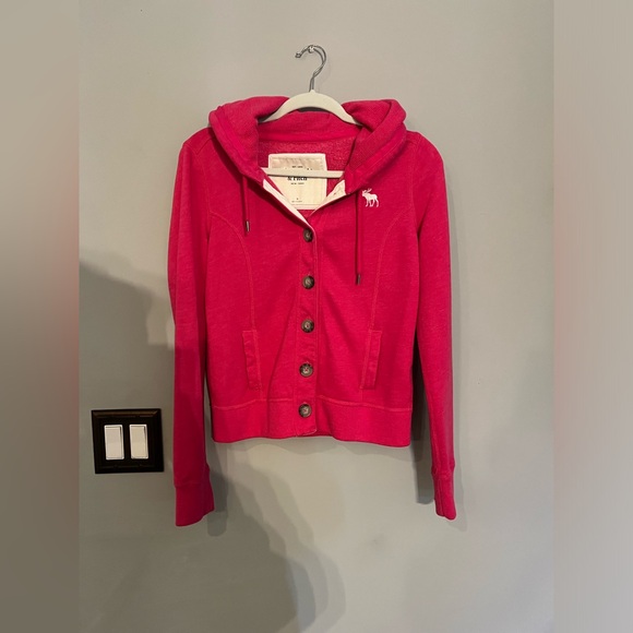 ABERCROMBIE & FITCH BUTTON UP SWEATER - Picture 1 of 3